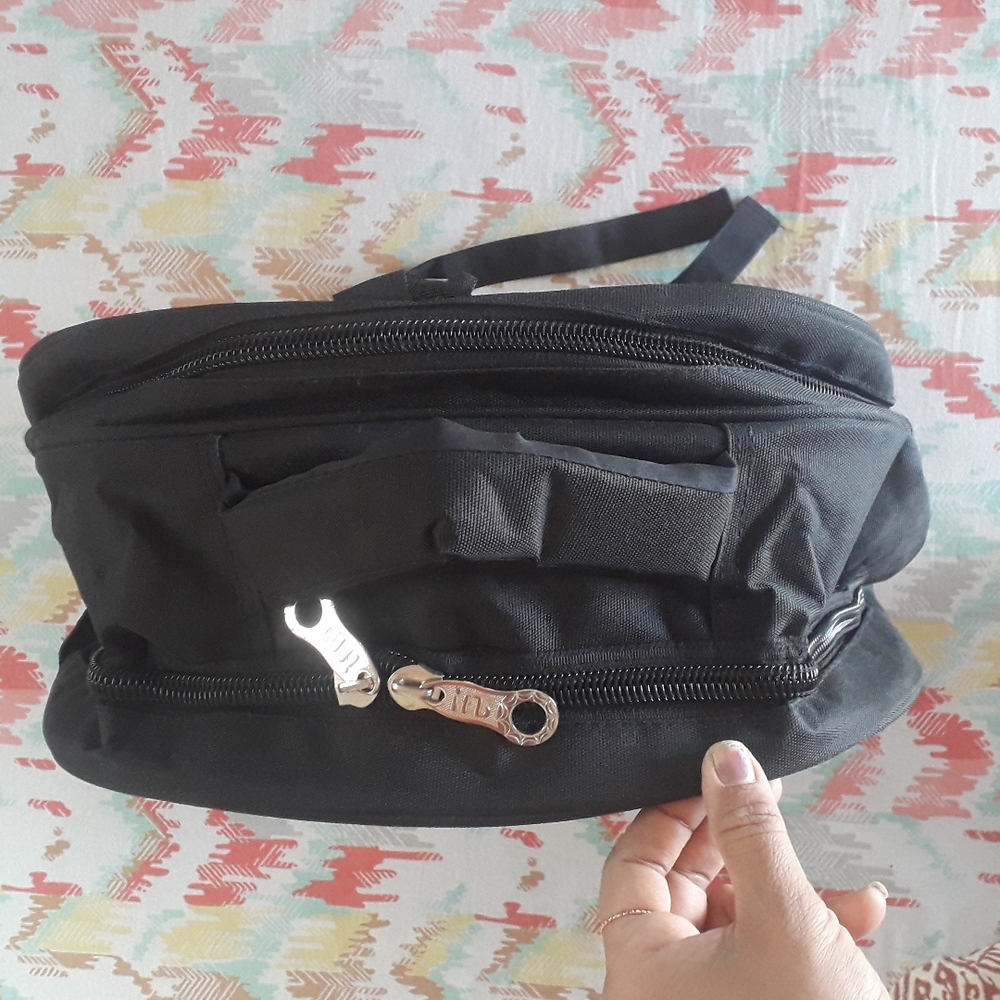 New black School bag - Picture 4 of 5